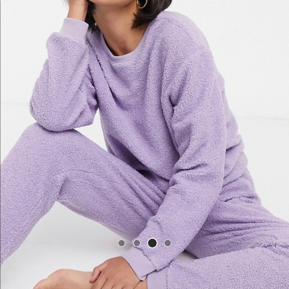 ASOS Lilac Fleece Lounge Set - Picture 3 of 9